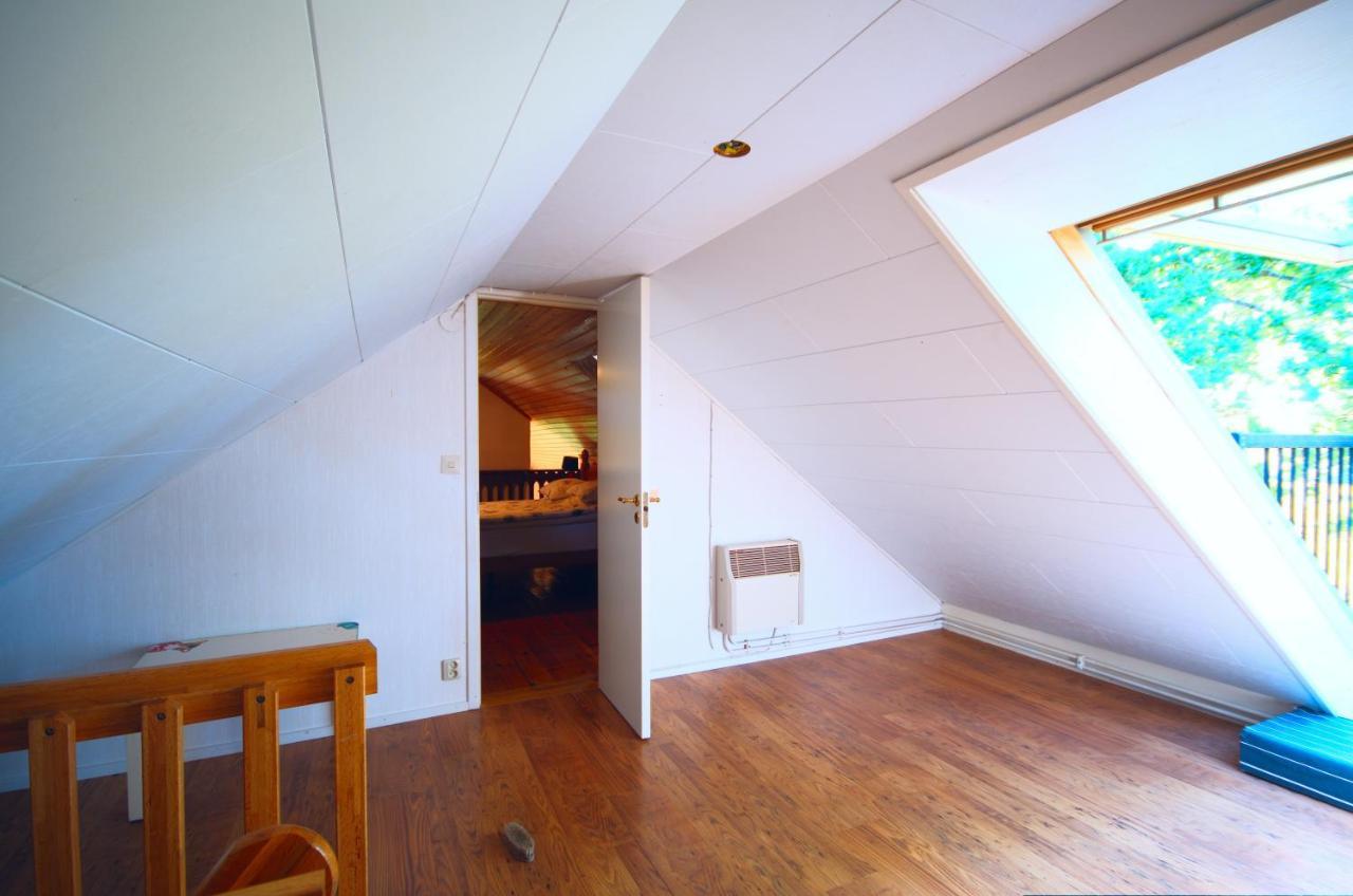Gaeststugan Skara Extérieur photo